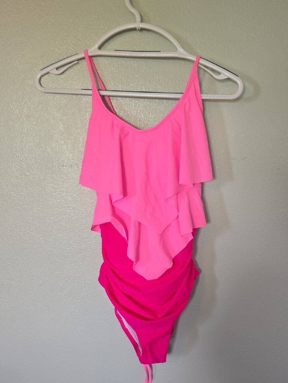 Edelqual | Ruffle Pink Tummy Control Full Coverage One Piece Swimsuit Size Small - Picture 3 of 9